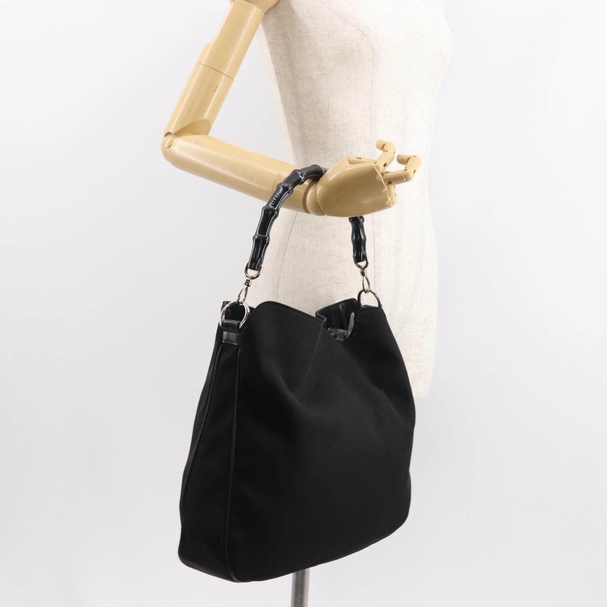 Gucci Vintage Bamboo Handle Open Hobo Nylon Black Nylon Tote Bag Bag (Pre-Owned)