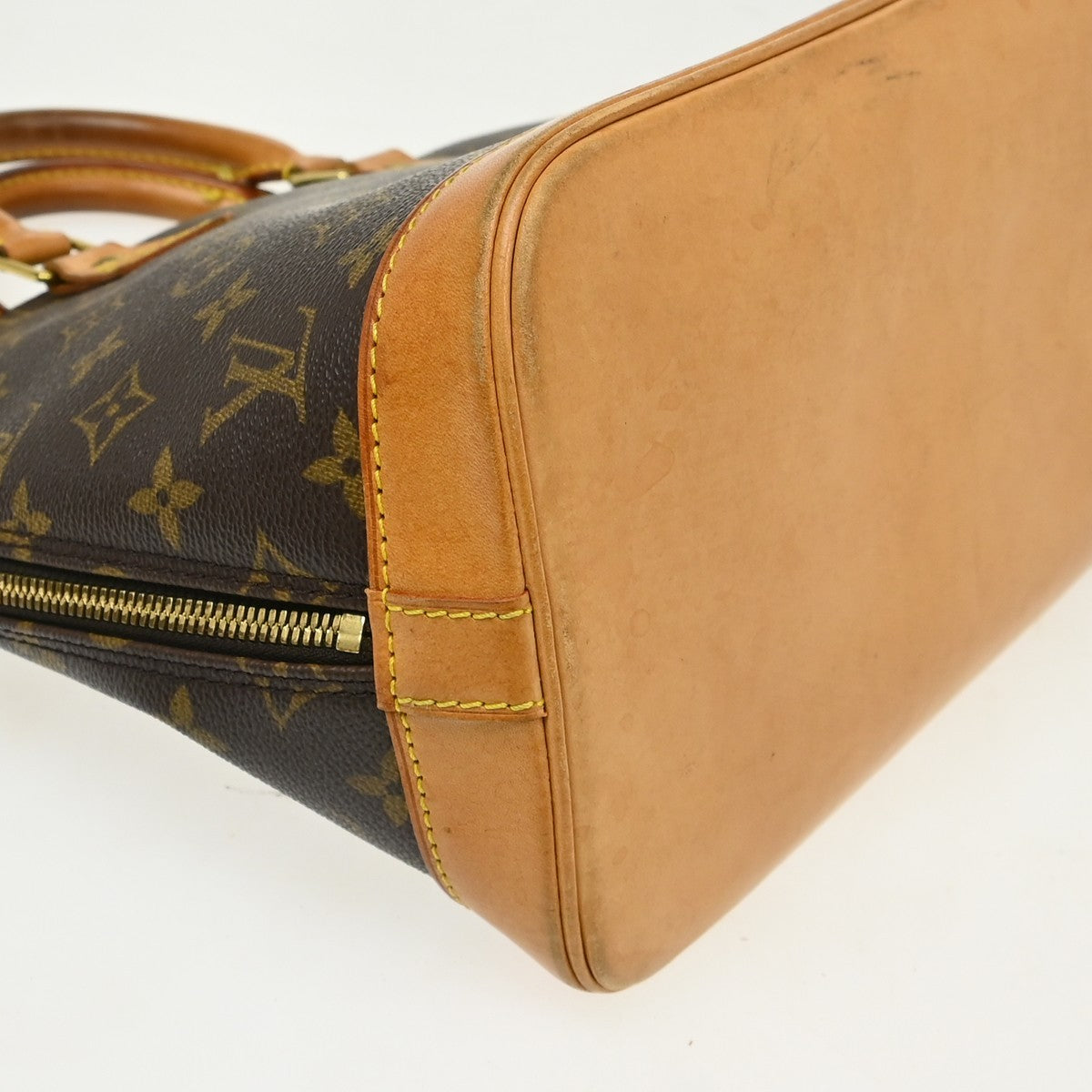 Louis Vuitton Alma Handbag Monogram Canvas Brown Canvas Handbag (Pre-Owned)