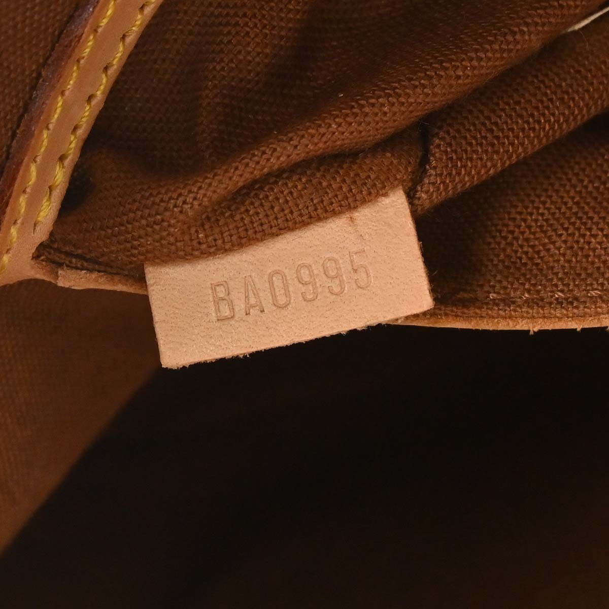 Louis Vuitton Alma Handbag Monogram Canvas Brown Canvas Handbag (Pre-Owned)