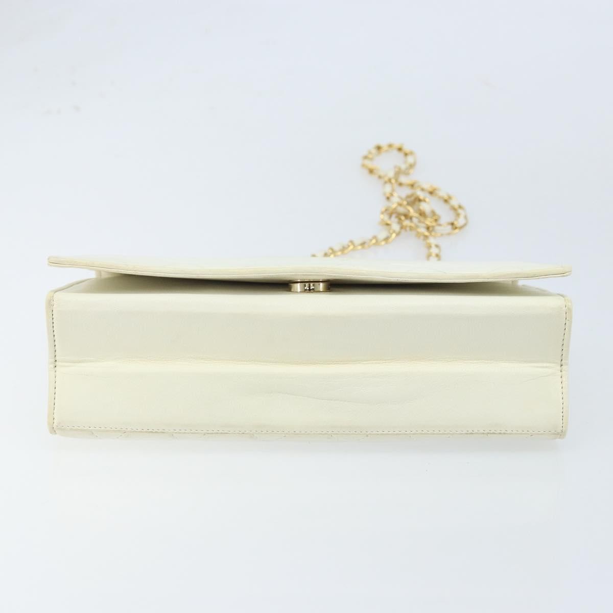 Chanel Vintage Cc Full Flap Bag Quilted Lambskin White Leather Shoulder Bag Bag (Pre-Owned)
