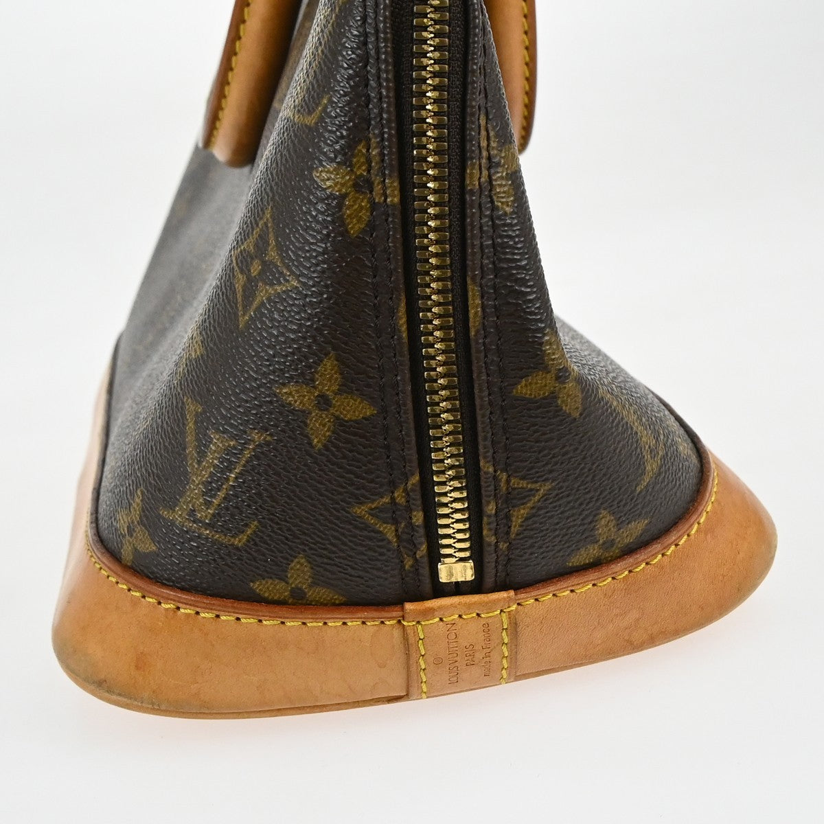 Louis Vuitton Alma Handbag Monogram Canvas Brown Canvas Handbag (Pre-Owned)