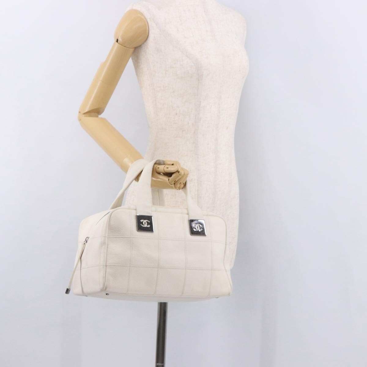 Chanel Square Stitch Bowler Bag Qulted Leather White Leather Handbag (Pre-Owned)