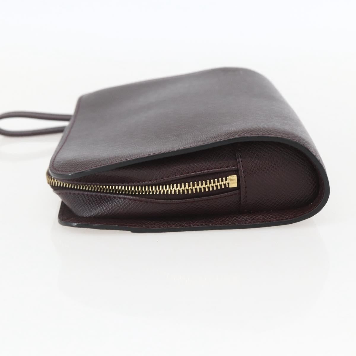 Louis Vuitton Pochette Baikal Clutch Taiga Leather Brown Leather Clutche & Pouche Bag (Pre-Owned)