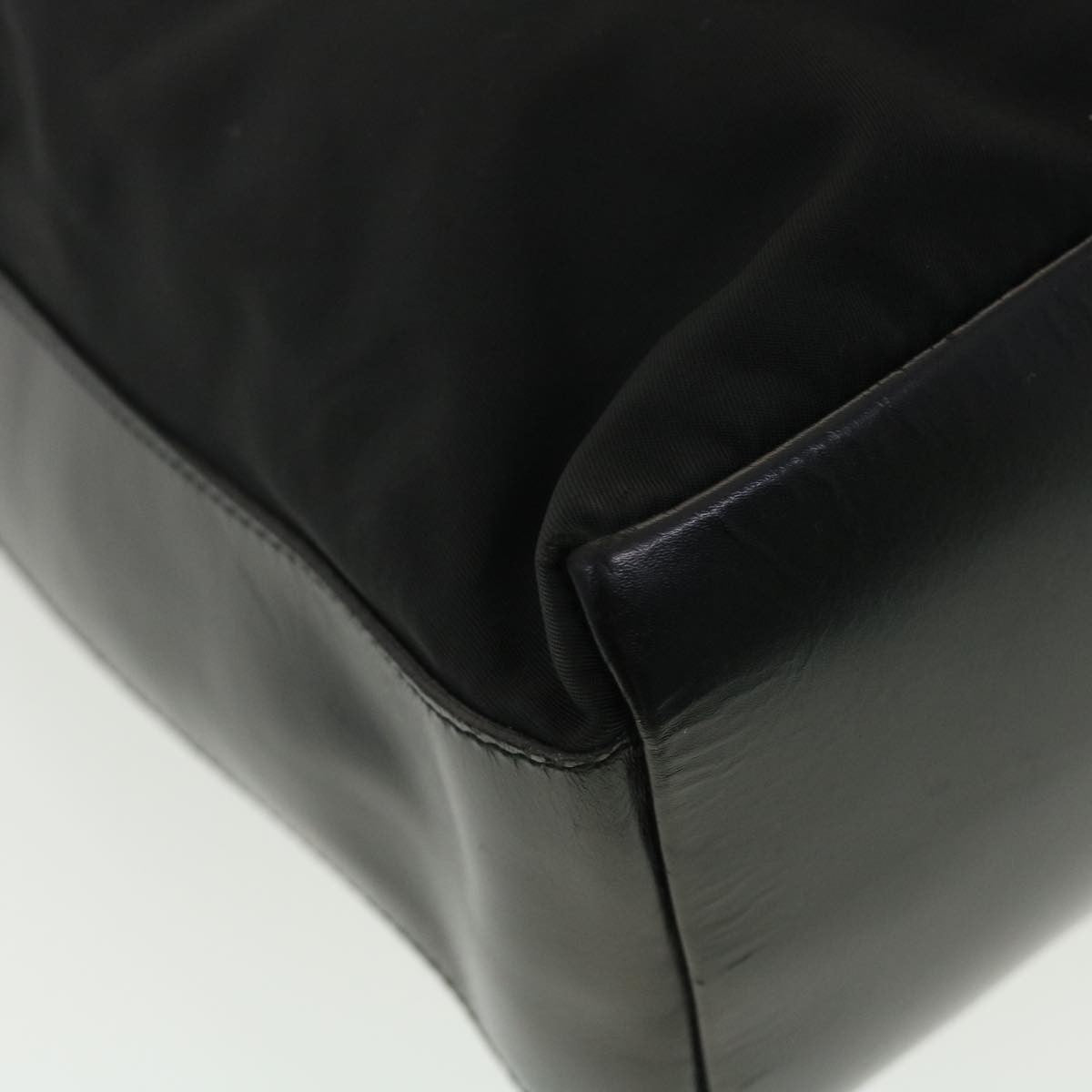 Prada Vintage Shoulder Bag Tessuto Black Nylon Shoulder Bag Bag (Pre-Owned)