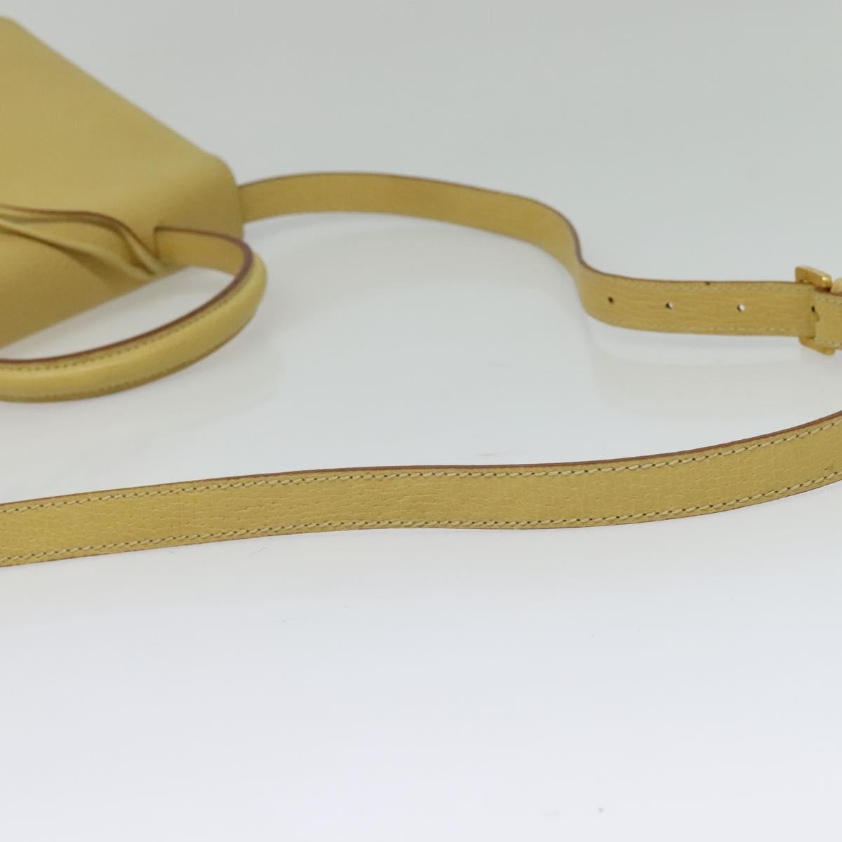 Loewe Barcelona Shoulder Bag Leather Yellow Leather Bag (Pre-Owned)