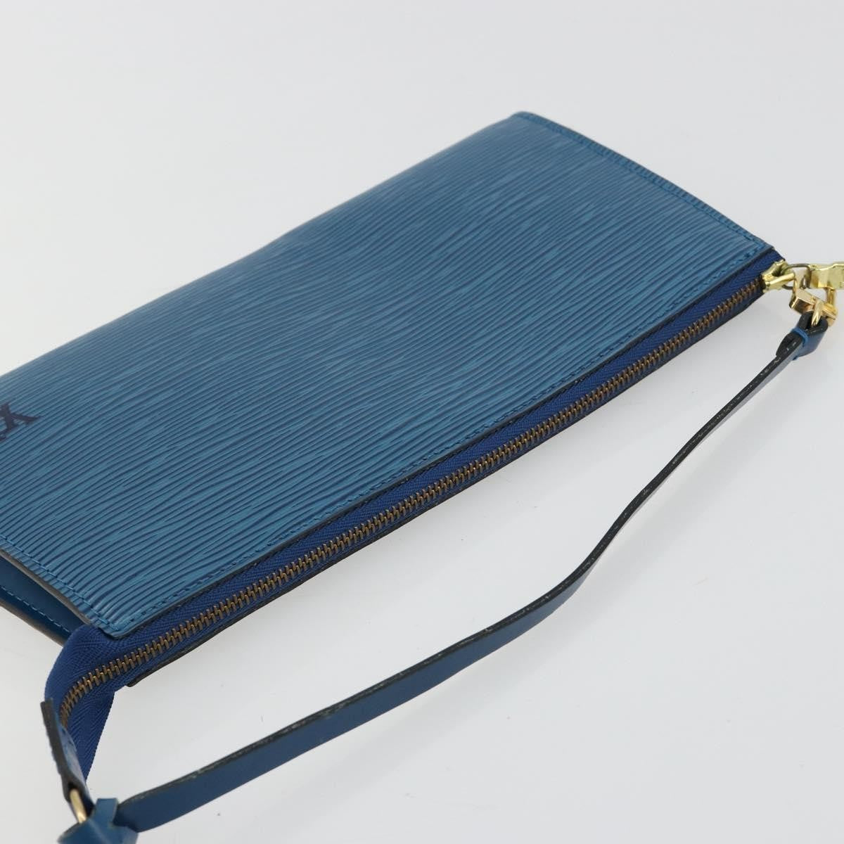 Louis Vuitton Pochette Accessoires Epi Leather Blue Leather Clutche & Pouche Bag (Pre-Owned)