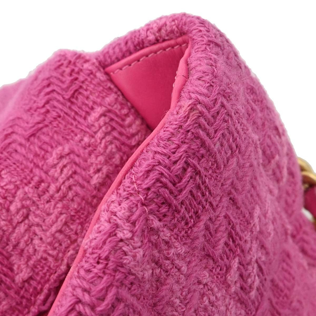 Chanel 19 Flap Bag Quilted Tweed Pink Tweed Handbag (Pre-Owned)