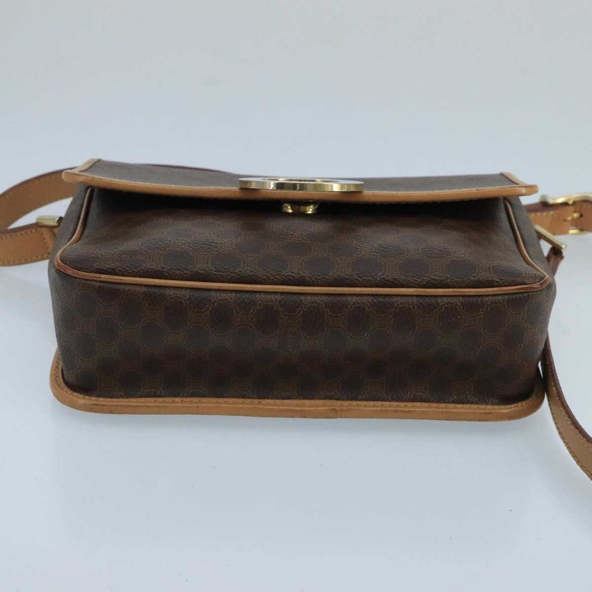 Celine Vintage Macadam Circle Logo Shoulder Bag Canvas And Leather Brown Canvas Shoulder Bag Bag (Pre-Owned)