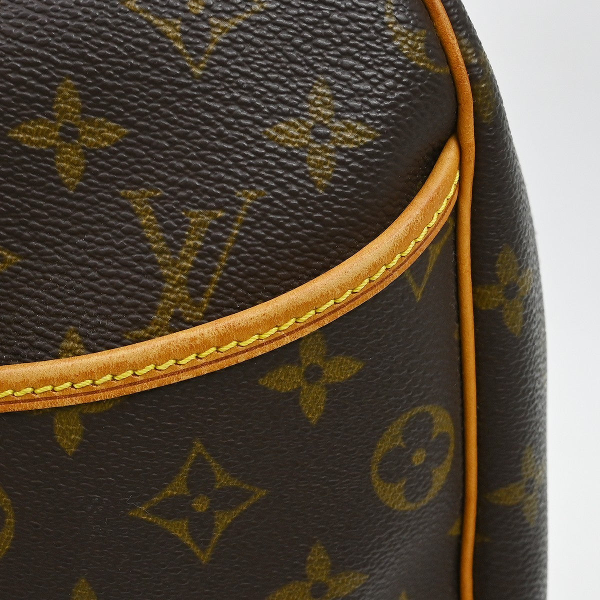 Louis Vuitton Deauville Handbag Monogram Canvas Brown Canvas Handbag (Pre-Owned)