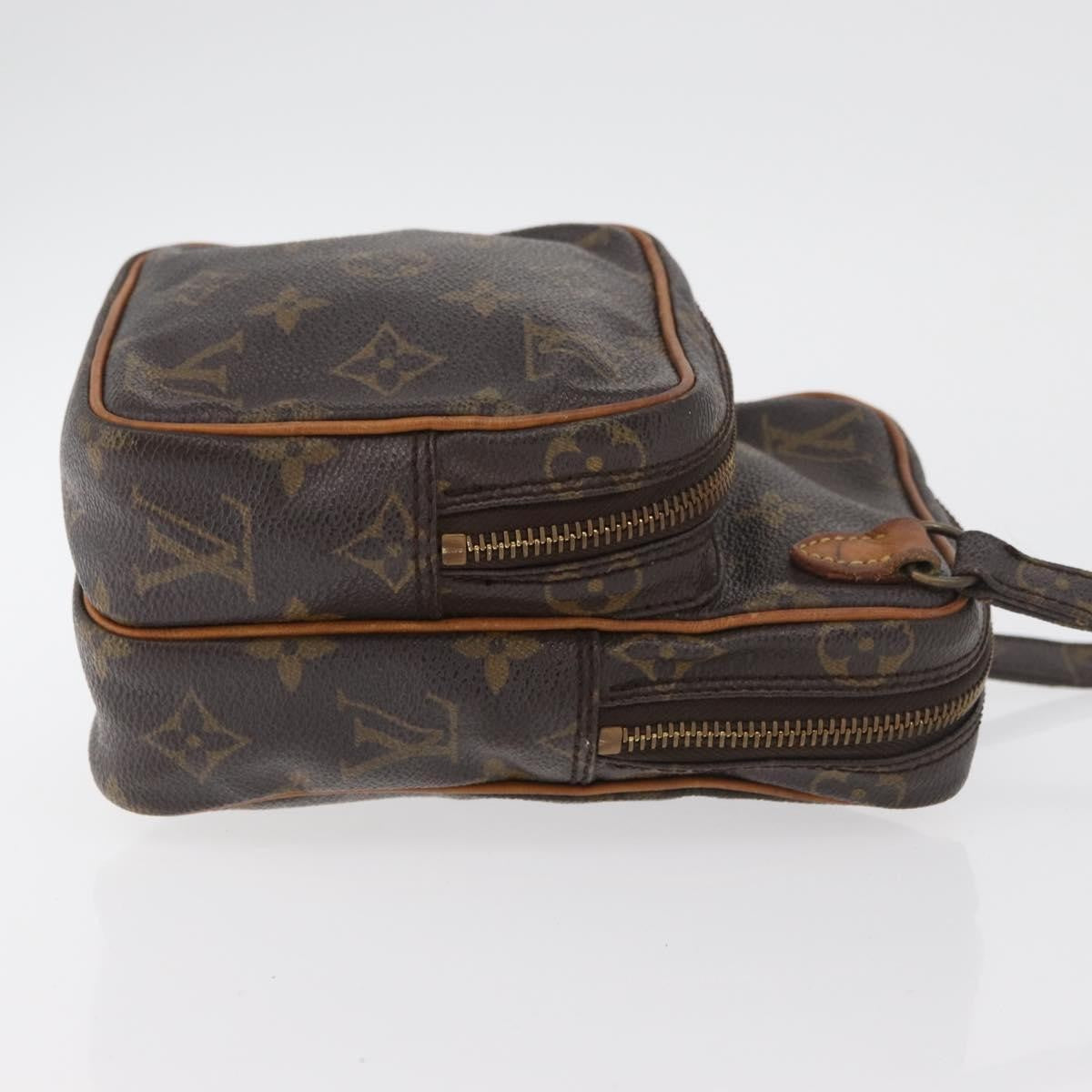 Louis Vuitton Amazone Bag Monogram Canvas Brown Canvas Shoulder Bag Bag (Pre-Owned)