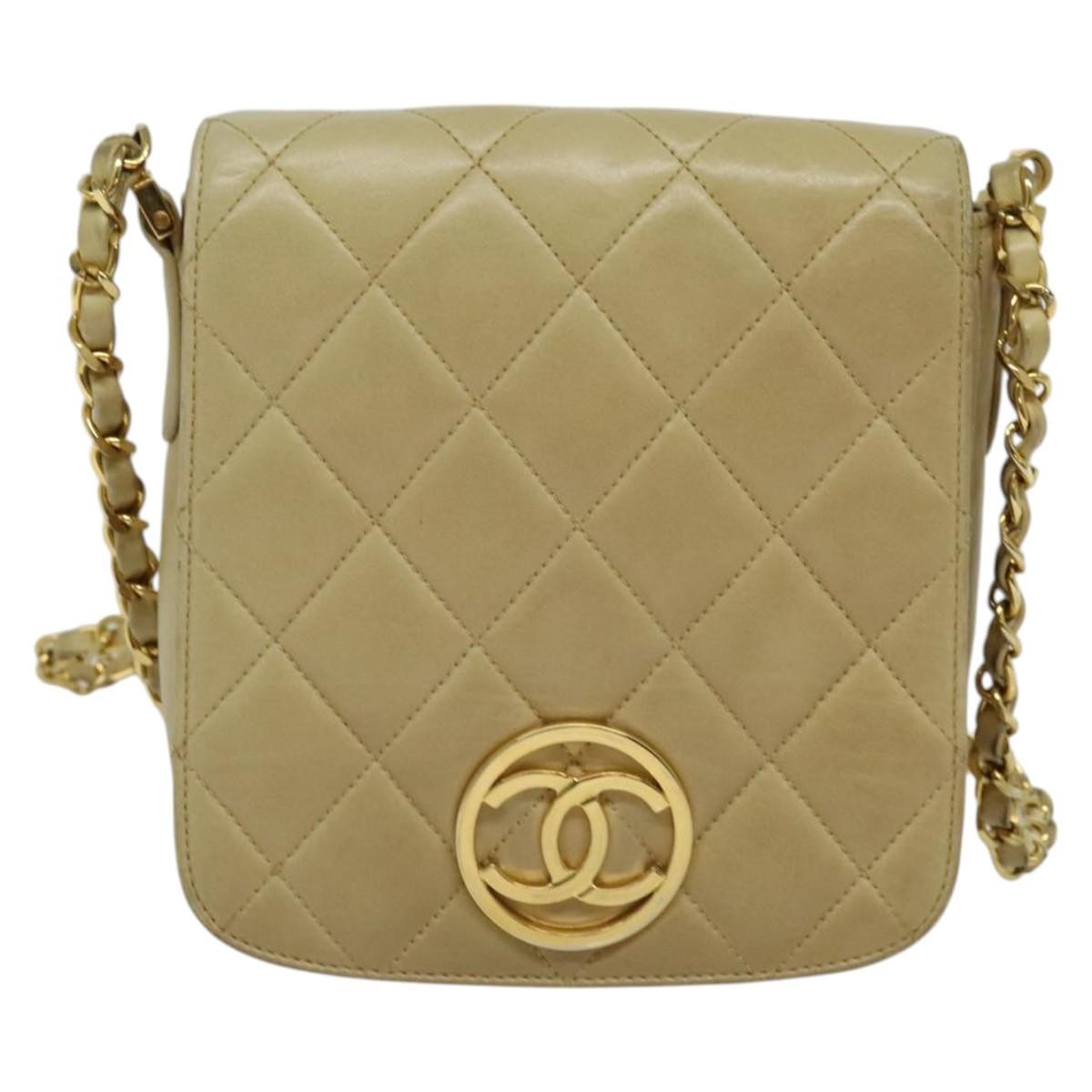 Chanel Vintage Cc Chain Flap Bag Quilted Lambskin Beige Leather Shoulder Bag Bag (Pre-Owned)
