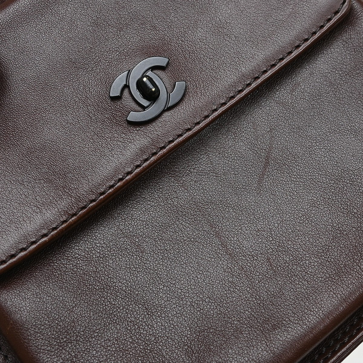 Chanel Vintage Front Pocket Waist Bag Leather Brown Leather Clutche & Pouche Bag (Pre-Owned)