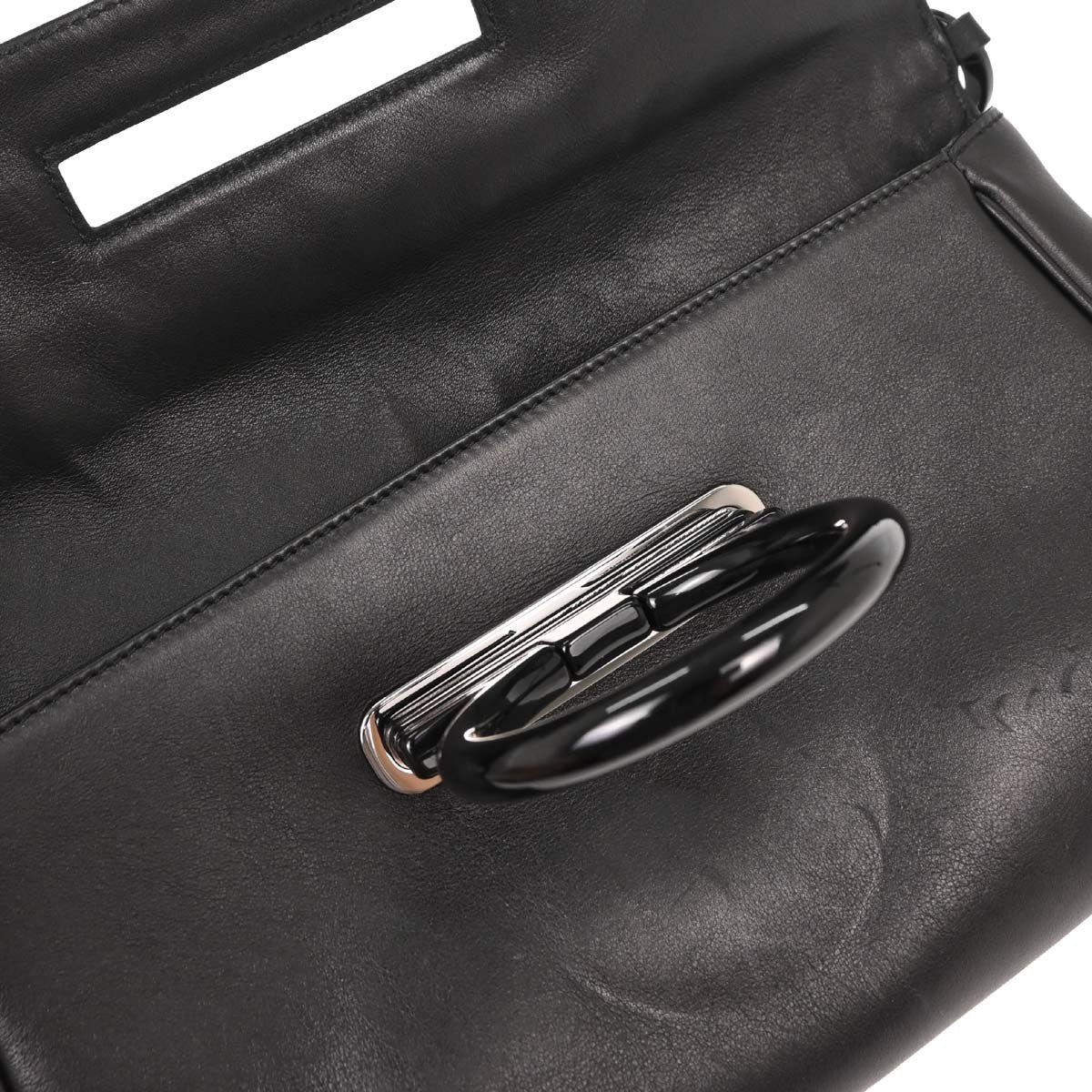 Salvatore Ferragamo Gancini Handbag Leather Black Leather Handbag (Pre-Owned)