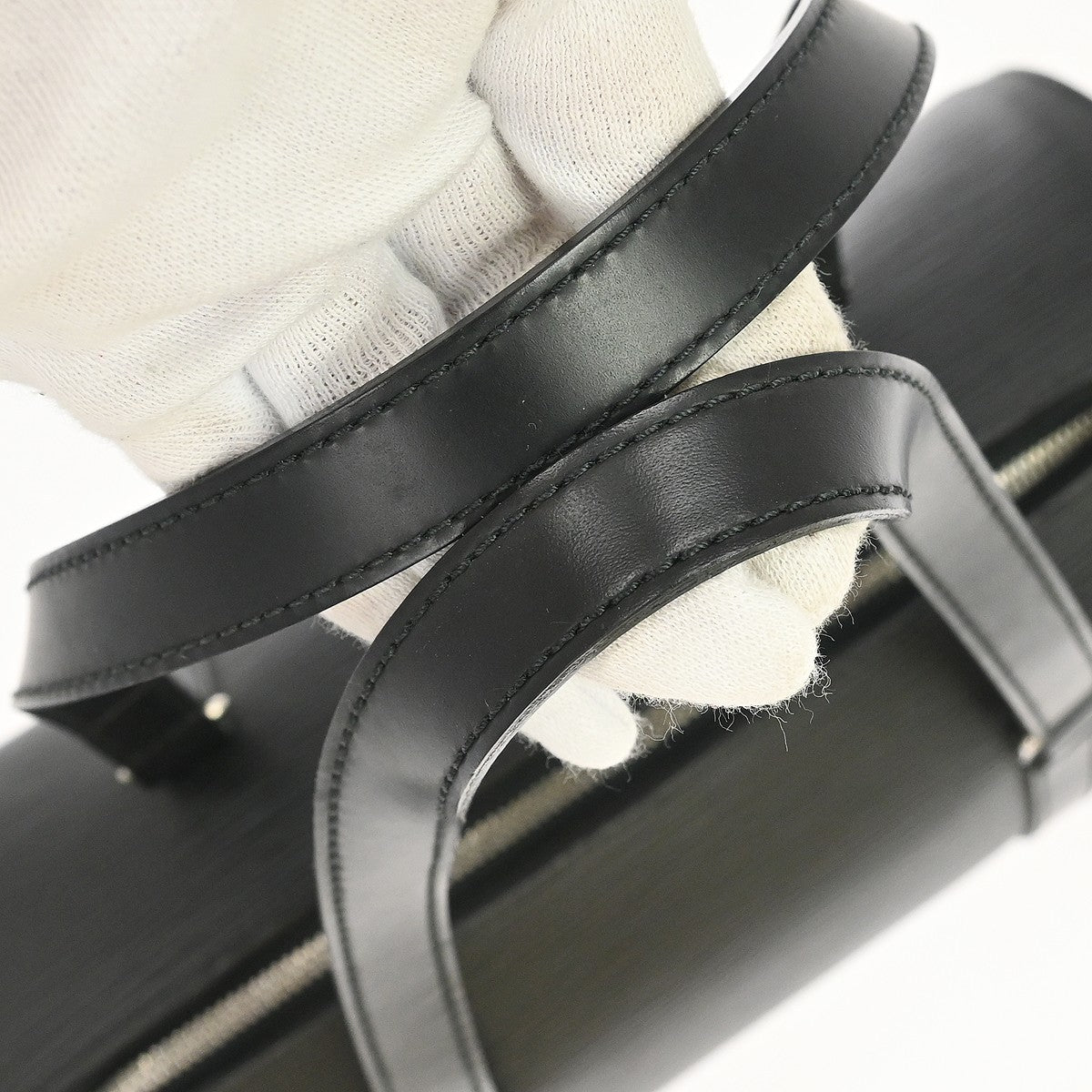 Louis Vuitton Soufflot Handbag Epi Leather Black Leather Handbag (Pre-Owned)