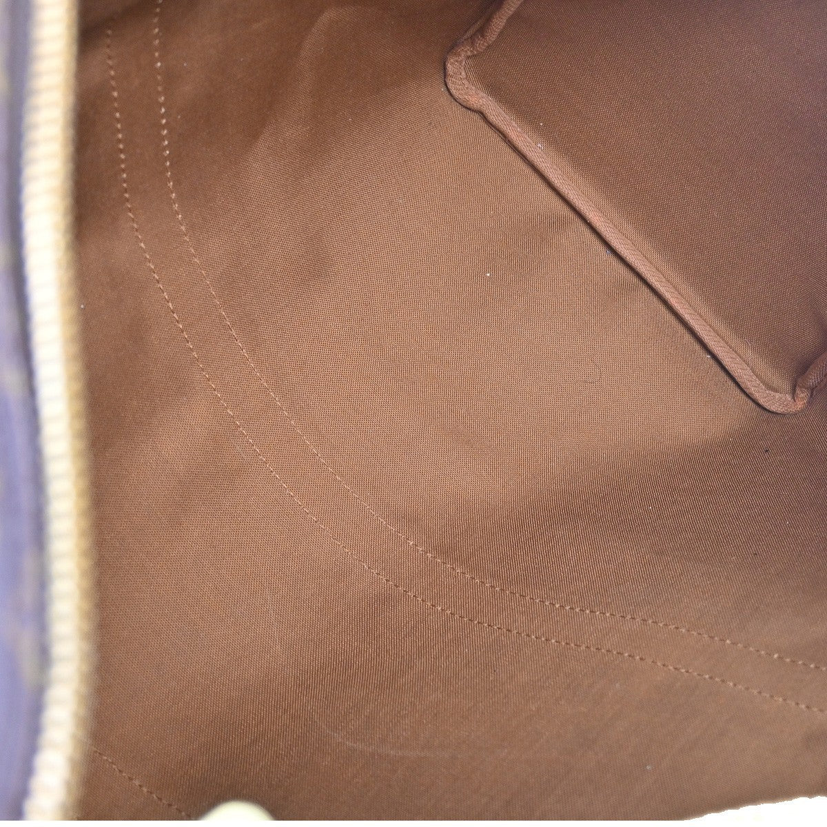 Louis Vuitton Keepall Bag Monogram Canvas Brown Canvas Travel Bag Bag (Pre-Owned)