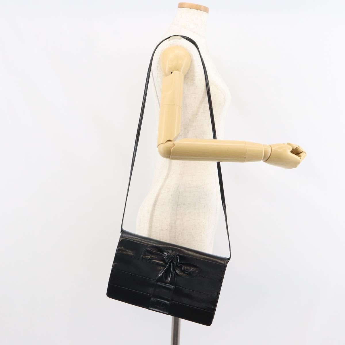 Valentino Garavani Bow Crossbody Bag Leather Black Leather Shoulder Bag Bag (Pre-Owned)