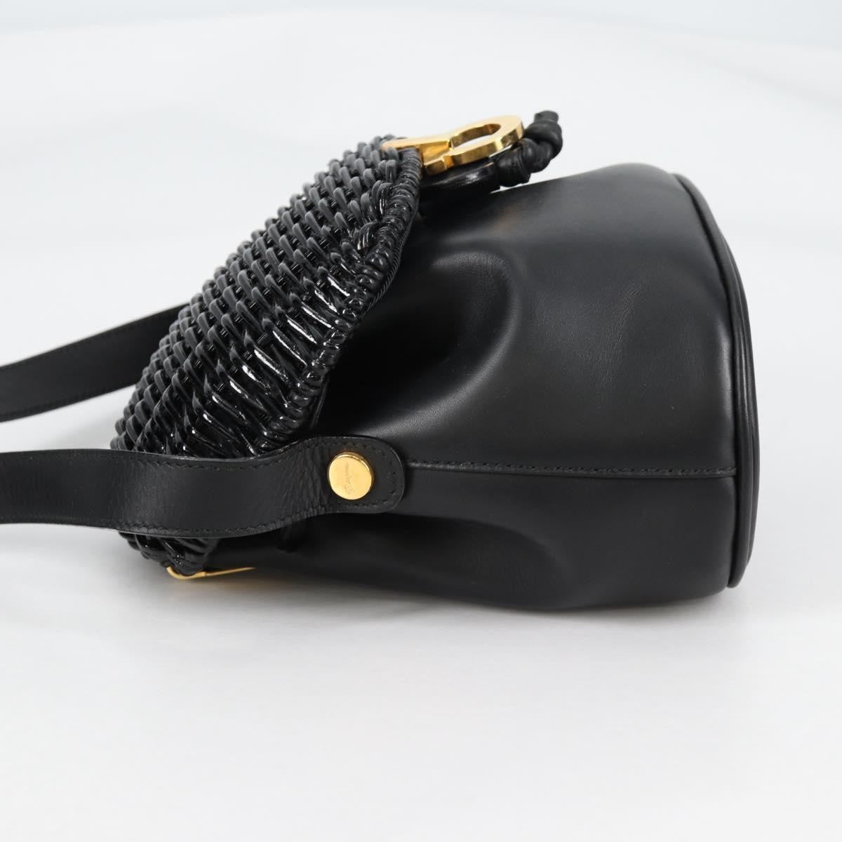 Salvatore Ferragamo Gancini Shoulder Bag Leather Black Leather Shoulder Bag Bag (Pre-Owned)