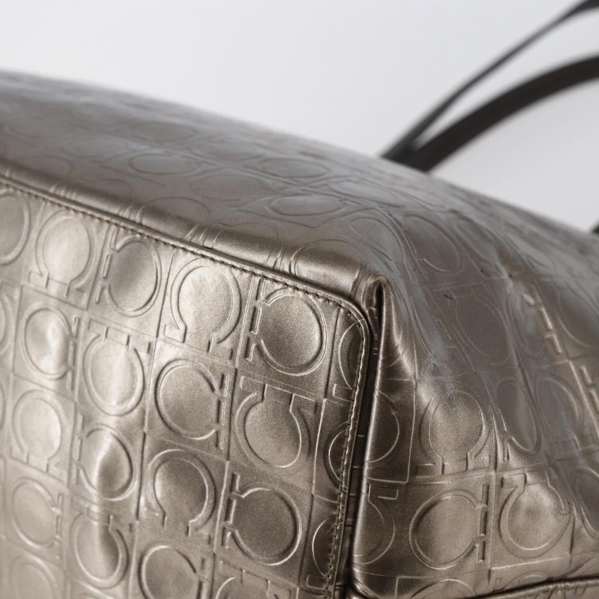 Salvatore Ferragamo Gancini Tote Patent Leather Gold Patent_Leather Tote Bag Bag (Pre-Owned)