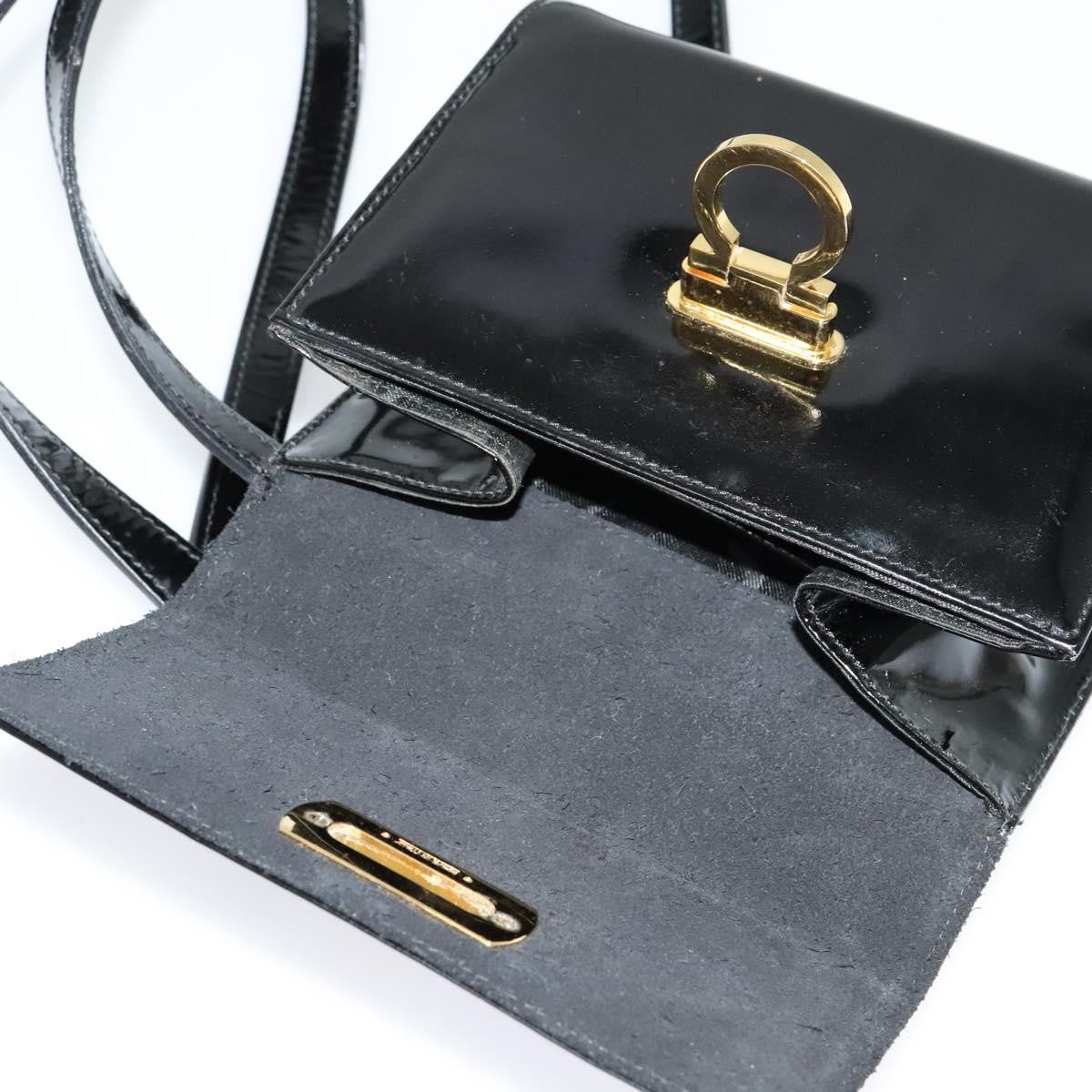 Salvatore Ferragamo Gancini Shoulder Bag Patent Leather Black Patent_Leather Shoulder Bag Bag (Pre-Owned)
