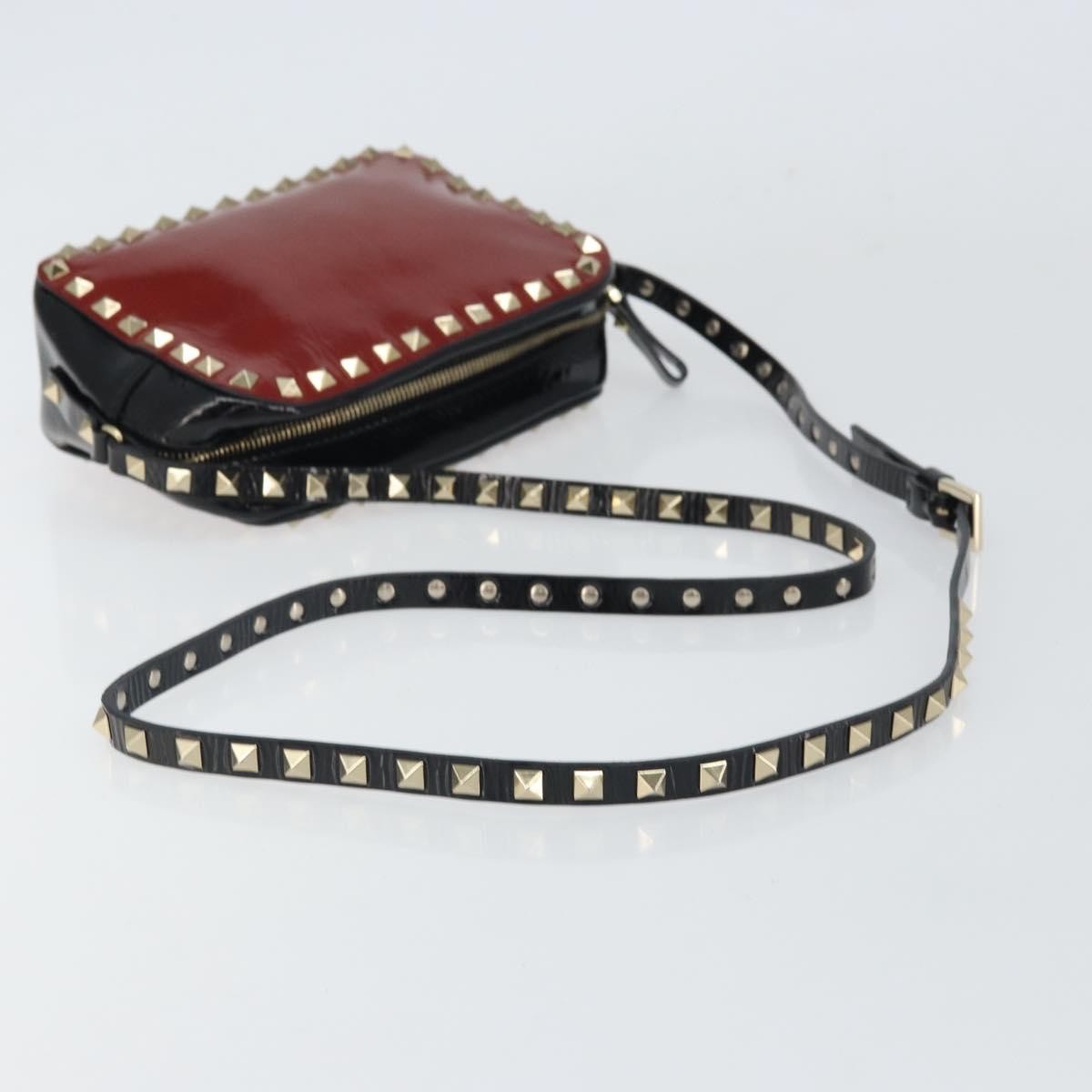 Valentino Garavani Rockstud Chain Camera Crossbody Bag Patent Leather Red Patent_Leather Clutche & Pouche Bag (Pre-Owned)
