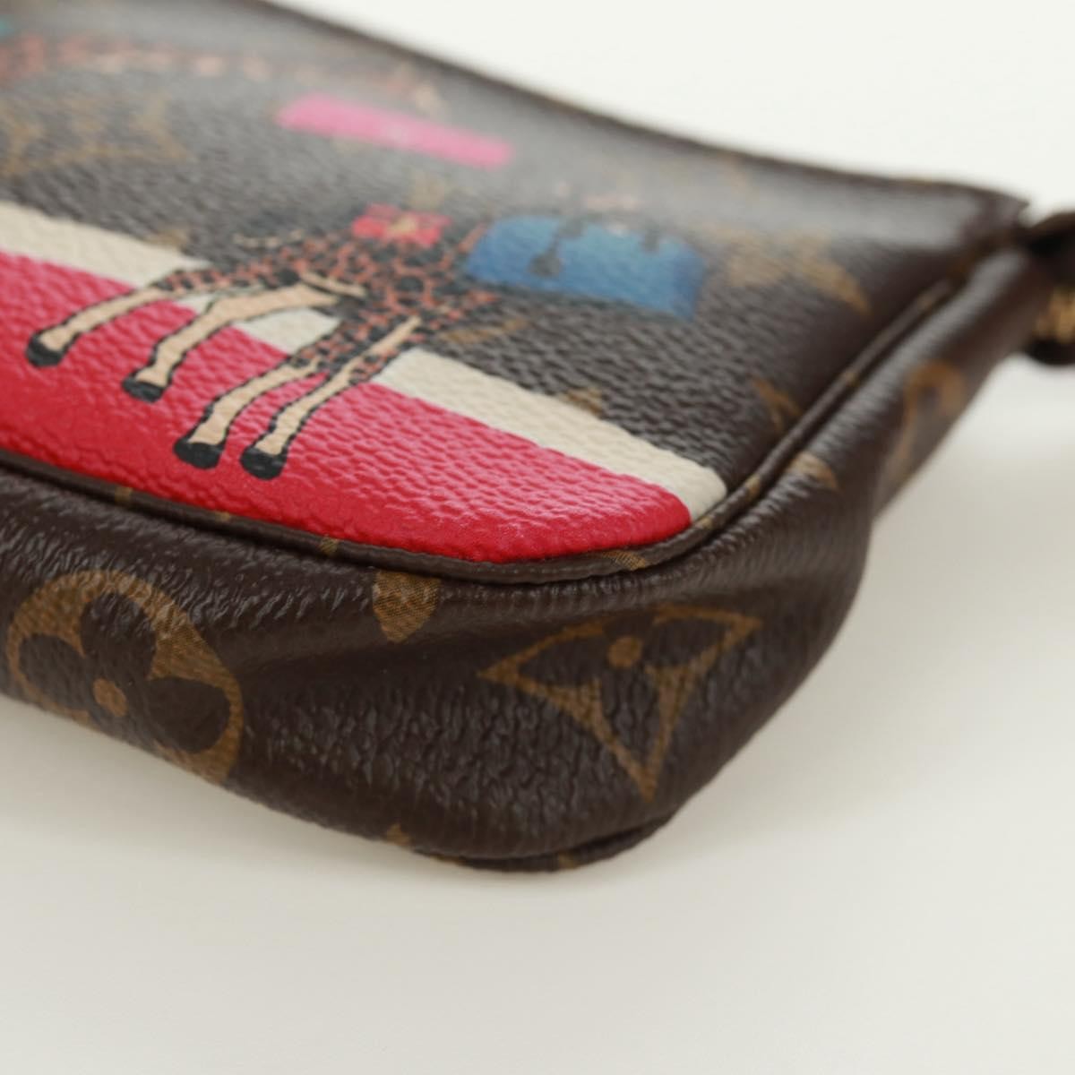Louis Vuitton Pochette Accessoires Limited Edition Christmas Animation Monogram Canvas Multicolour Canvas Clutche & Pouche Bag (Pre-Owned)