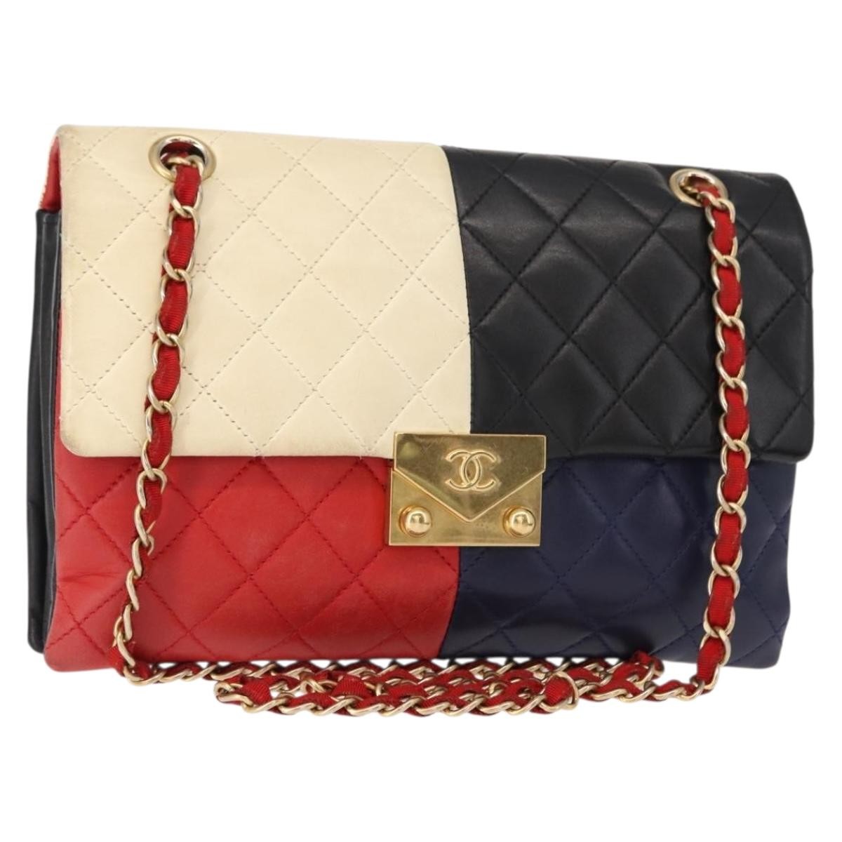 Chanel Cc Clasp Chain Flap Bag Multicolor Quilted Lambskin Multicolour Leather Shoulder Bag Bag (Pre-Owned)