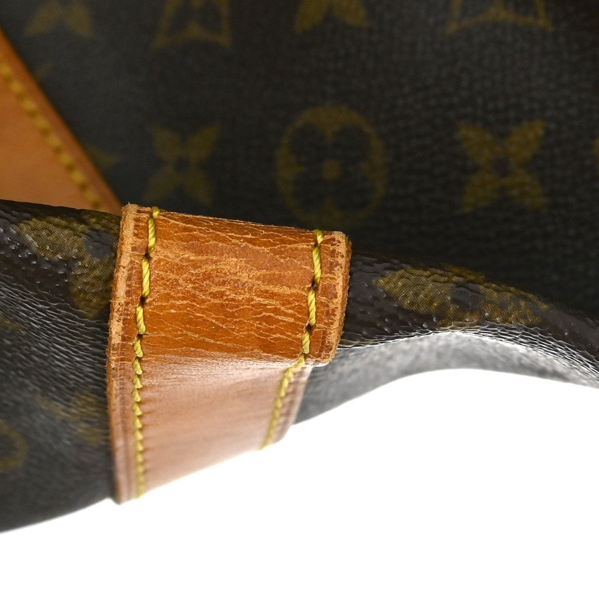 Louis Vuitton Keepall Bag Monogram Canvas Brown Canvas Travel Bag Bag (Pre-Owned)