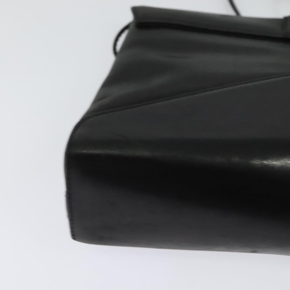 Givenchy Shoulder Bag Leather Black Leather Shoulder Bag Bag (Pre-Owned)
