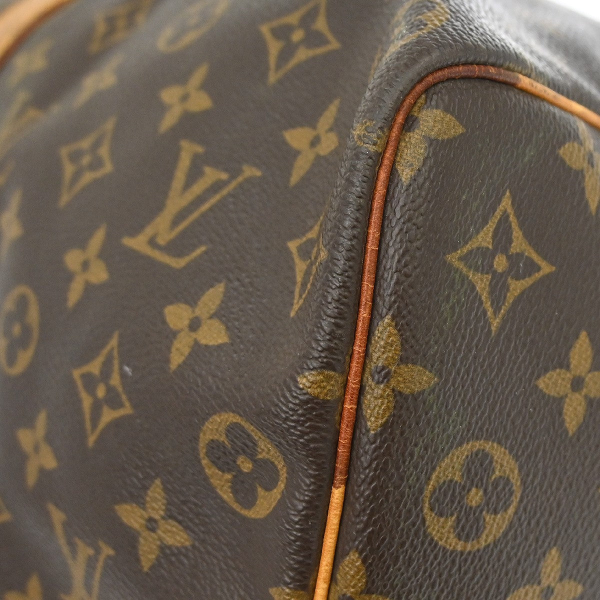 Louis Vuitton Keepall Bag Monogram Canvas Brown Canvas Travel Bag Bag (Pre-Owned)