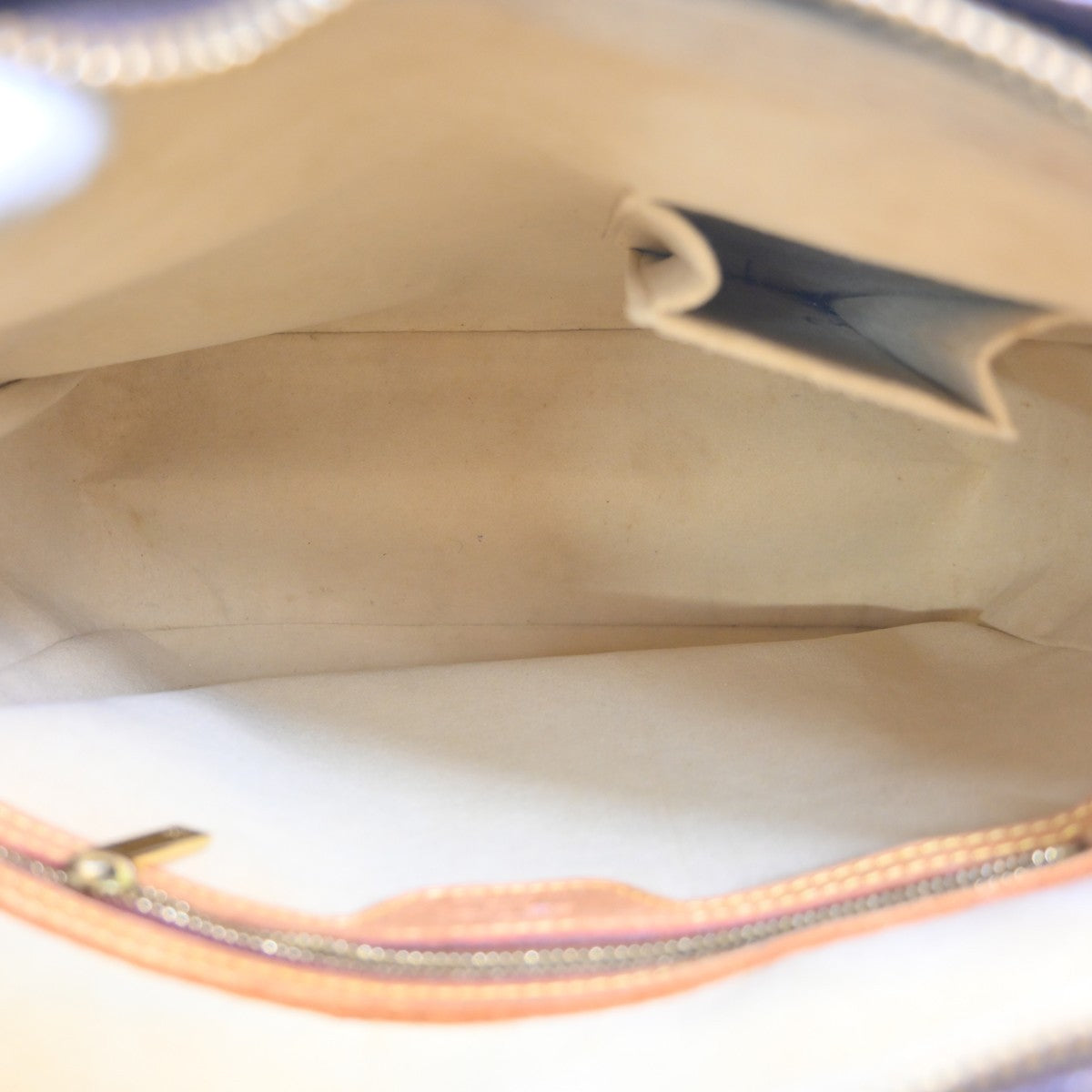 Louis Vuitton Monogram Looping Handbag Monogram Canvas Brown Canvas Shoulder Bag Bag (Pre-Owned)