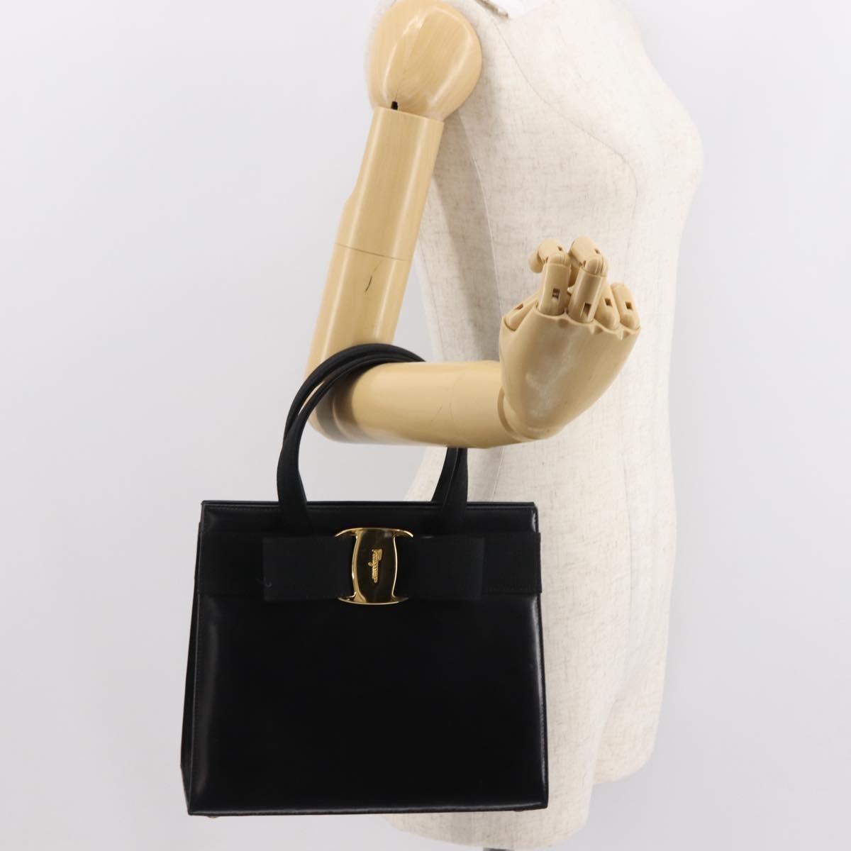 Salvatore Ferragamo Vala Handbag Leather Black Leather Handbag (Pre-Owned)