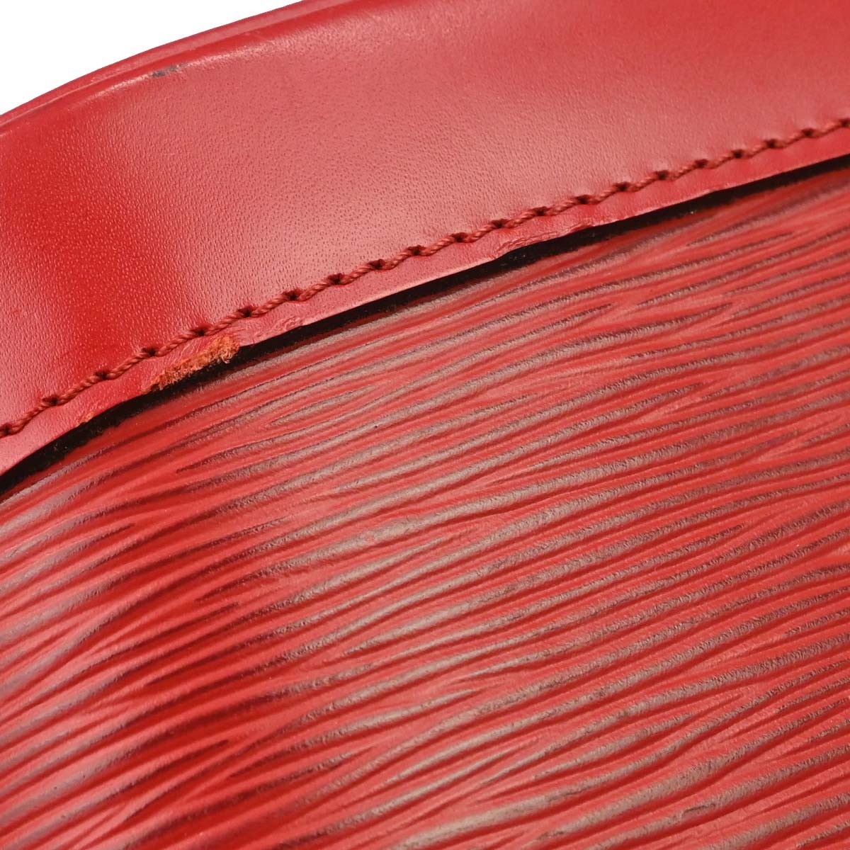 Louis Vuitton Alma Handbag Epi Leather Red Leather Handbag (Pre-Owned)