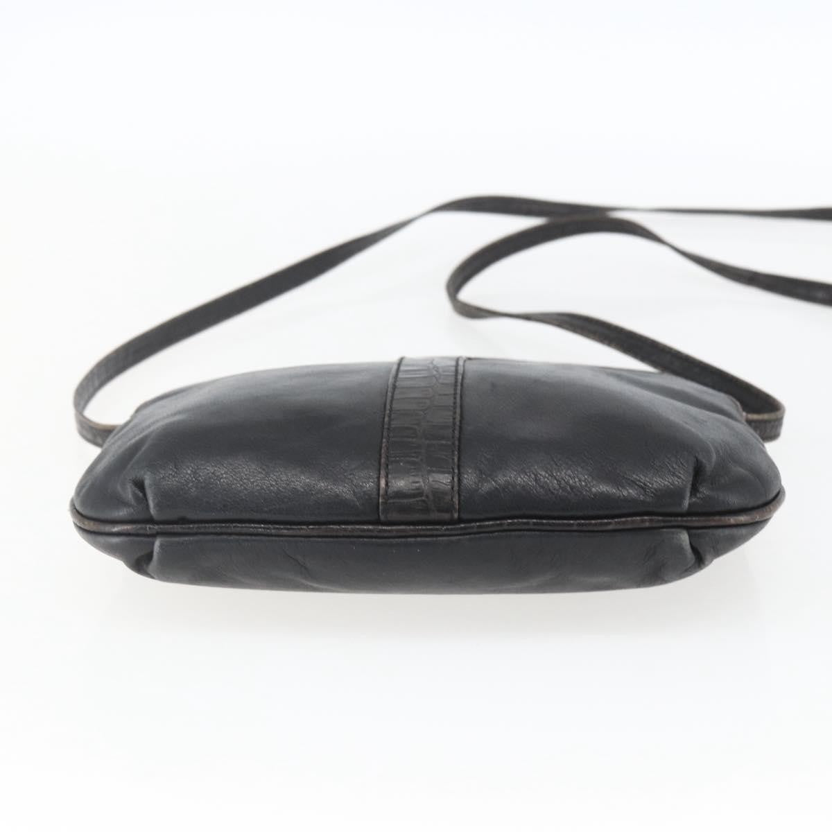 Fendi Vintage Shoulderbag Leather Black Leather Shoulder Bag Bag (Pre-Owned)
