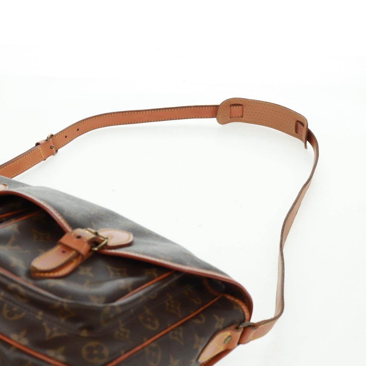 Louis Vuitton Sac Gibeciere Messenger Bag Monogram Canvas Brown Canvas Shoulder Bag Bag (Pre-Owned)