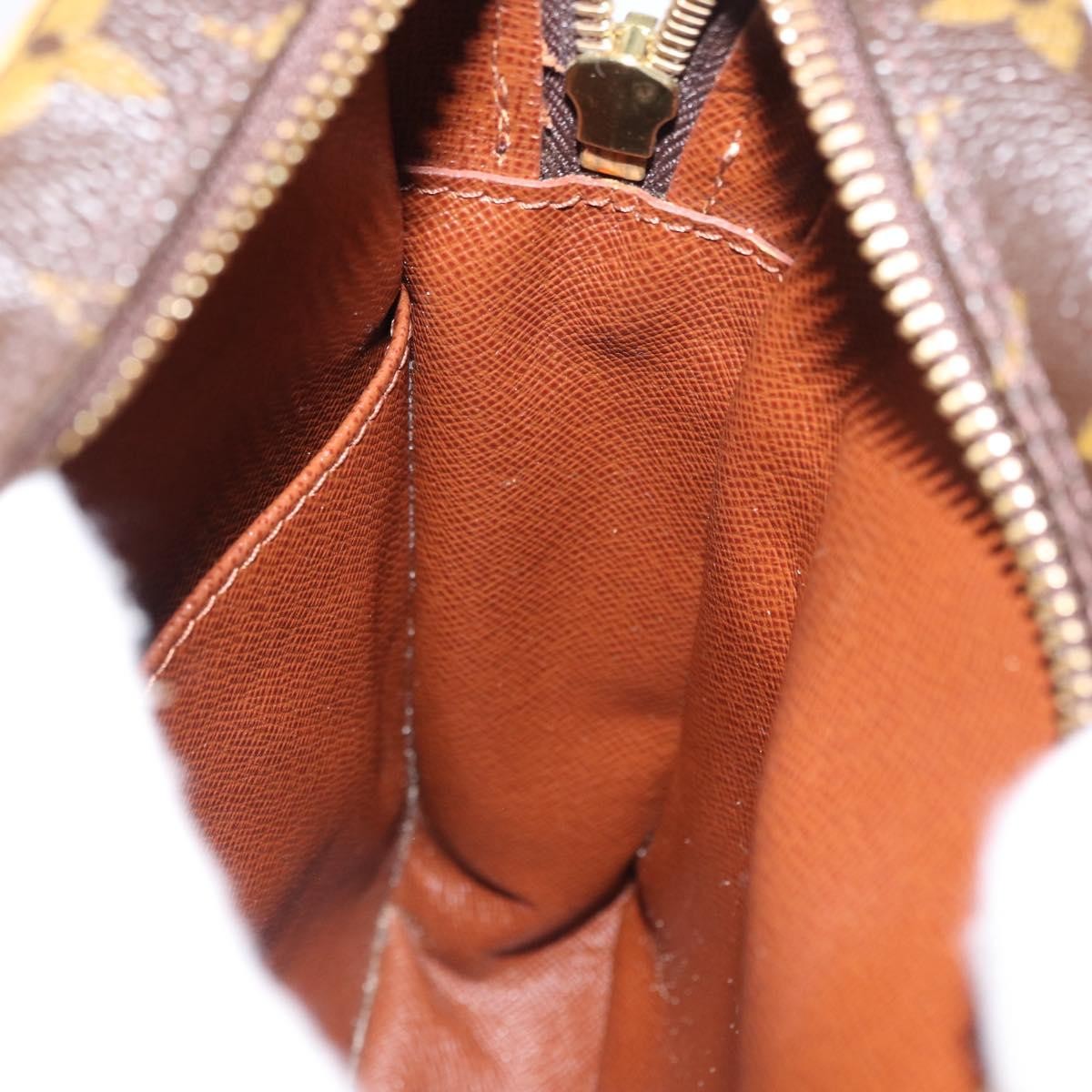 Louis Vuitton Amazone Bag Monogram Canvas Brown Canvas Shoulder Bag Bag (Pre-Owned)