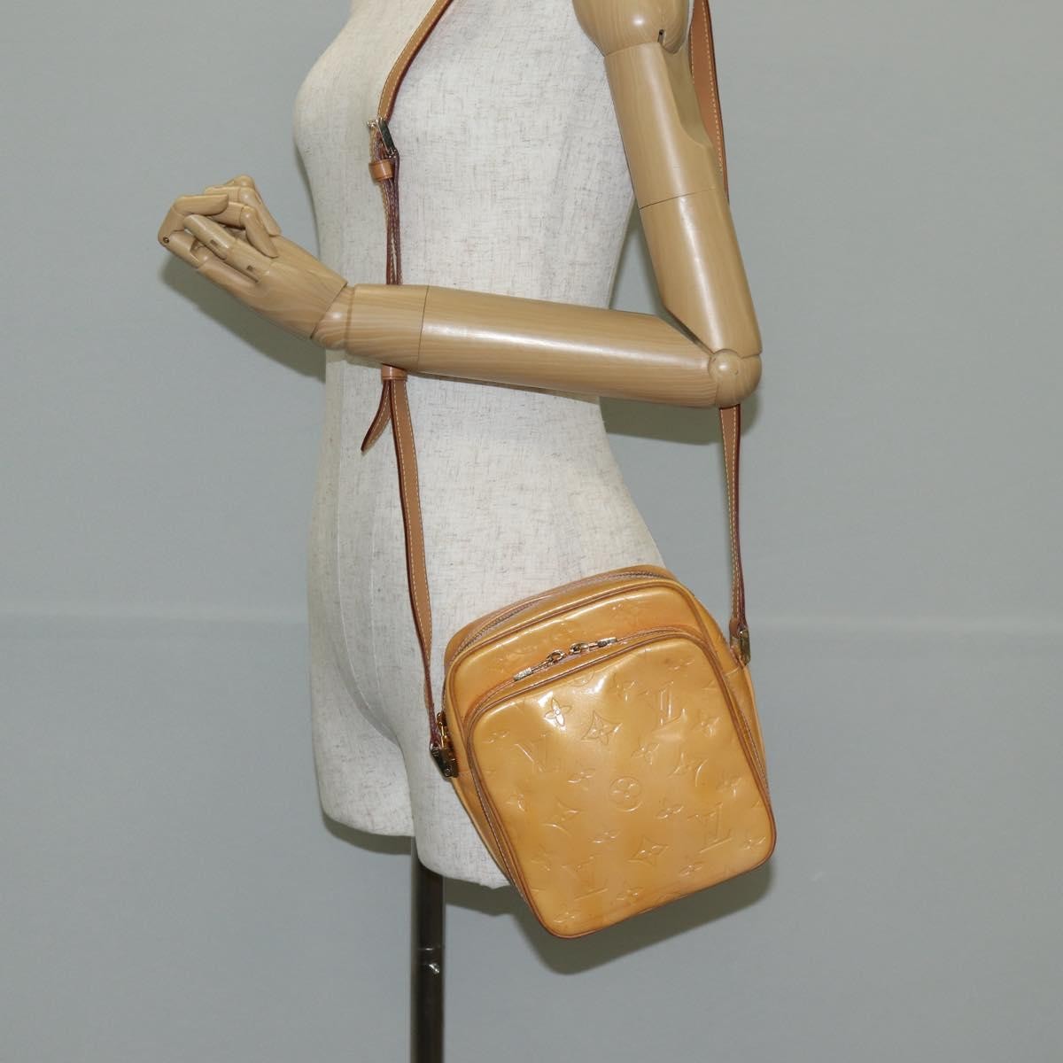 Louis Vuitton Wooster Handbag Monogram Vernis Beige Patent_Leather Bag (Pre-Owned)