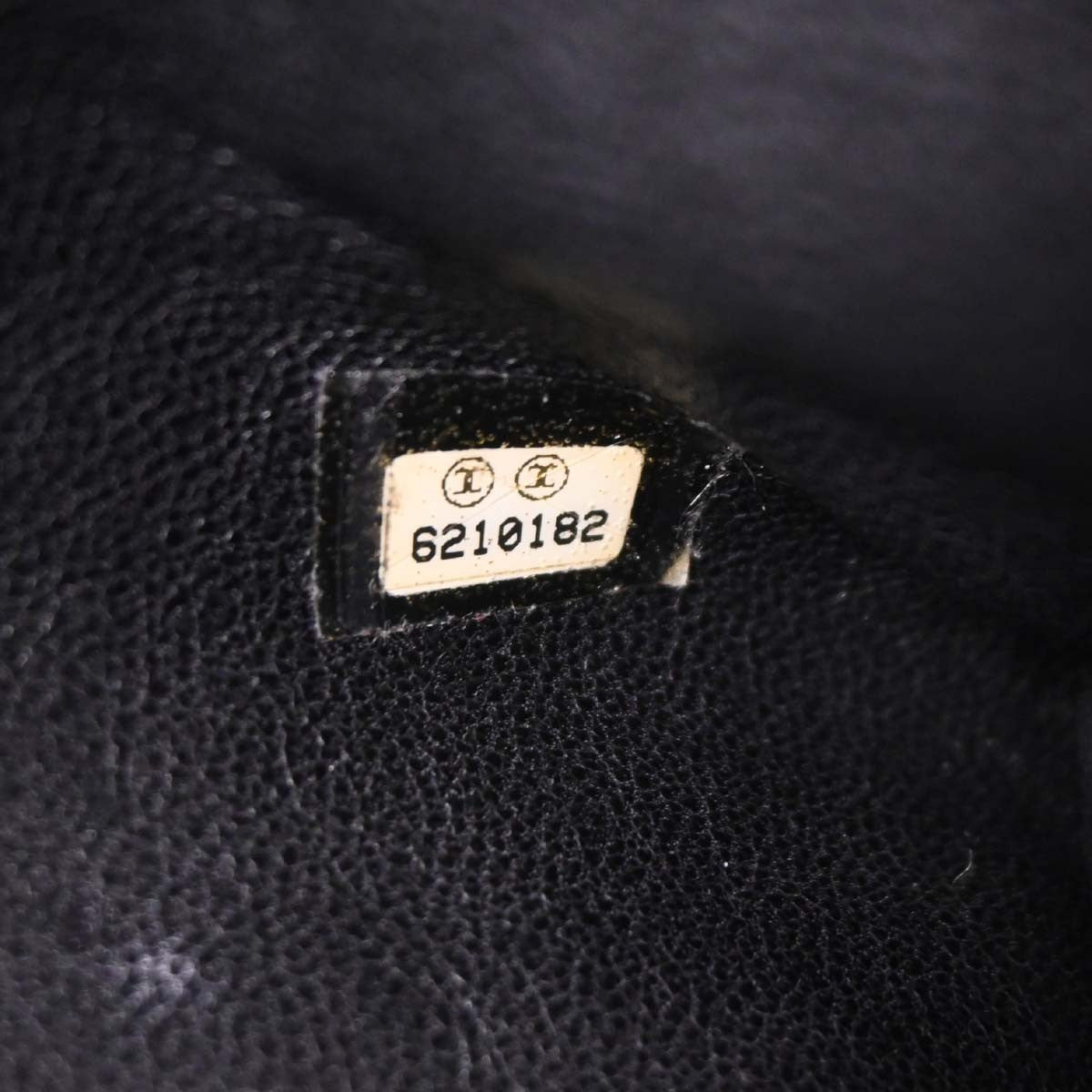 Chanel Embossed Logo Bowler Bag Quilted Caviar Black Leather Travel Bag Bag (Pre-Owned)