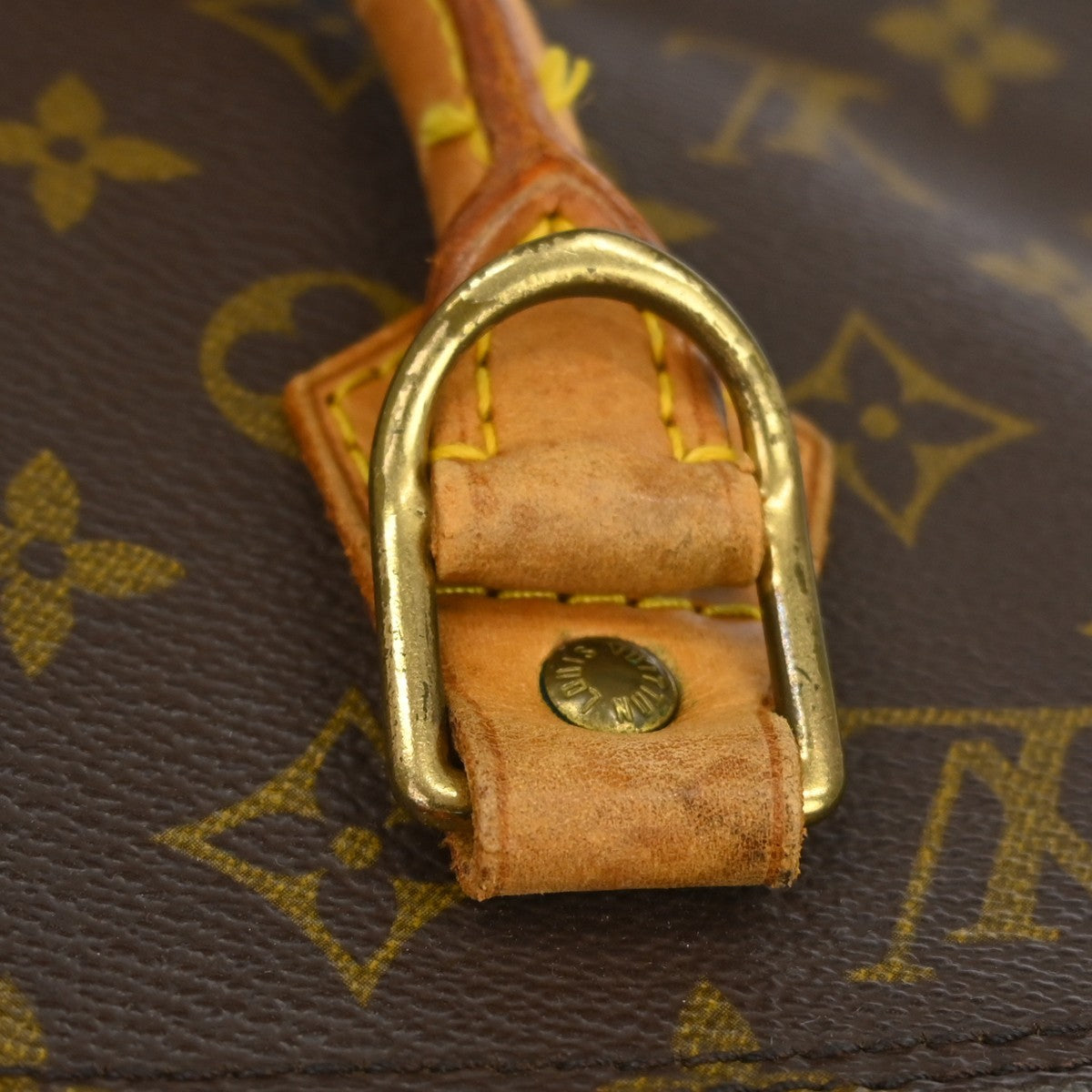 Louis Vuitton Alma Handbag Monogram Canvas Brown Canvas Handbag (Pre-Owned)
