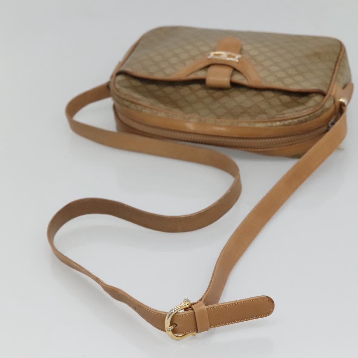 Celine Vintage Macadam Shoulder Bag Canvas And Leather Beige Canvas Shoulder Bag Bag (Pre-Owned)