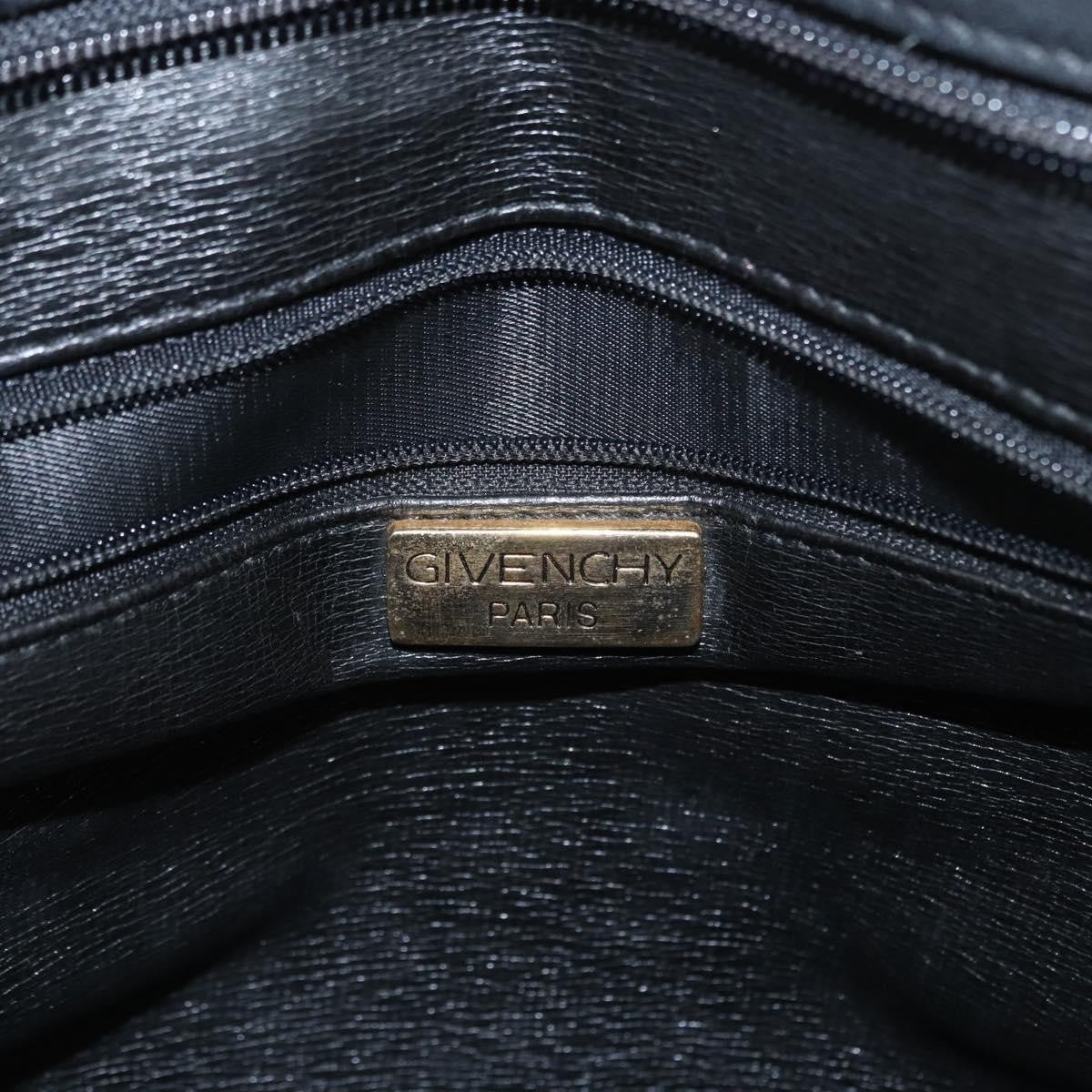 Givenchy Vintage 4G Shoulder Bag Leather Black Leather Shoulder Bag Bag (Pre-Owned)