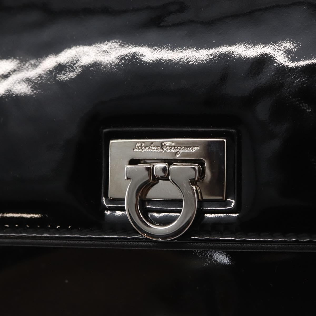 Salvatore Ferragamo Gancini Chain Shoulder Bag Patent Leather Black Patent_Leather Shoulder Bag Bag (Pre-Owned)