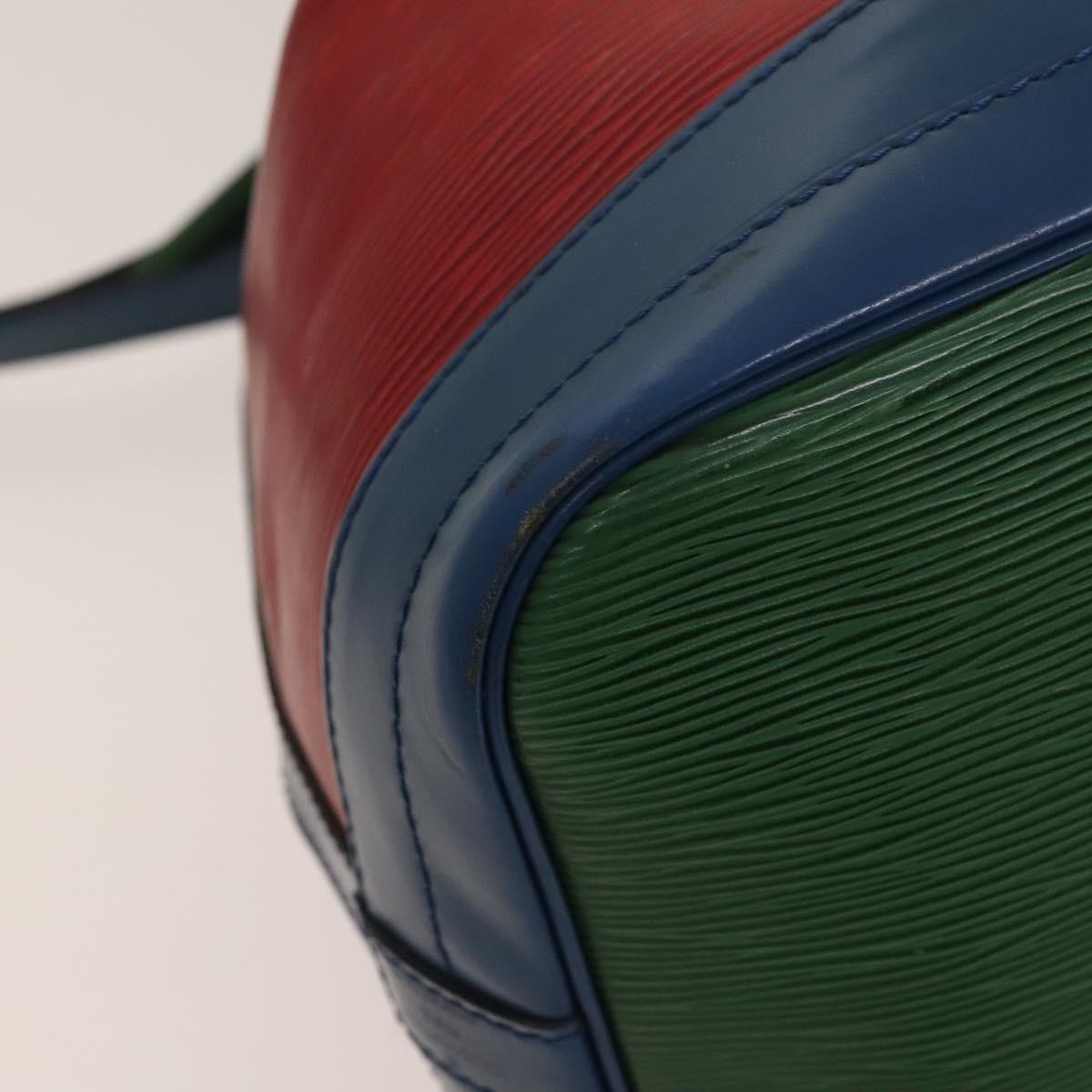Louis Vuitton Tricolor Noe Handbag Epi Leather Multicolour Leather Shoulder Bag Bag (Pre-Owned)
