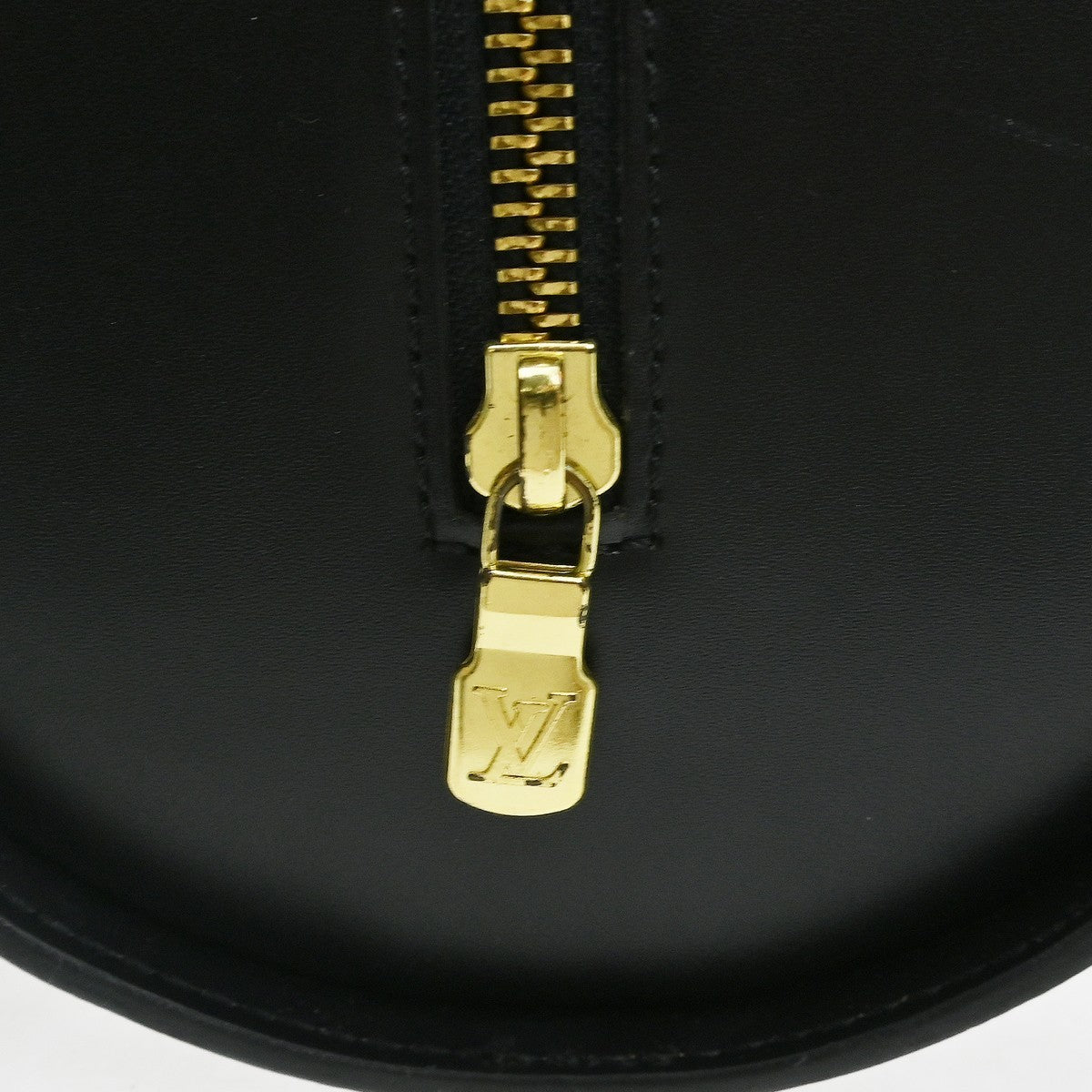 Louis Vuitton Soufflot Handbag Epi Leather Black Leather Handbag (Pre-Owned)
