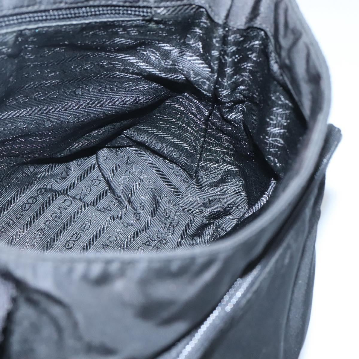 Prada Buckle Messenger Bag Tessuto Black Nylon Shoulder Bag Bag (Pre-Owned)