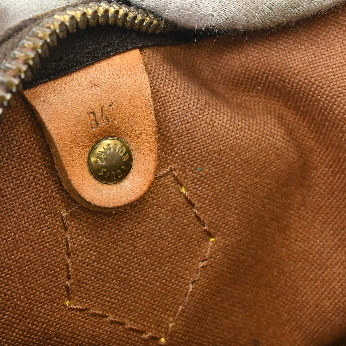 Louis Vuitton Speedy Handbag Monogram Canvas Brown Canvas Handbag (Pre-Owned)