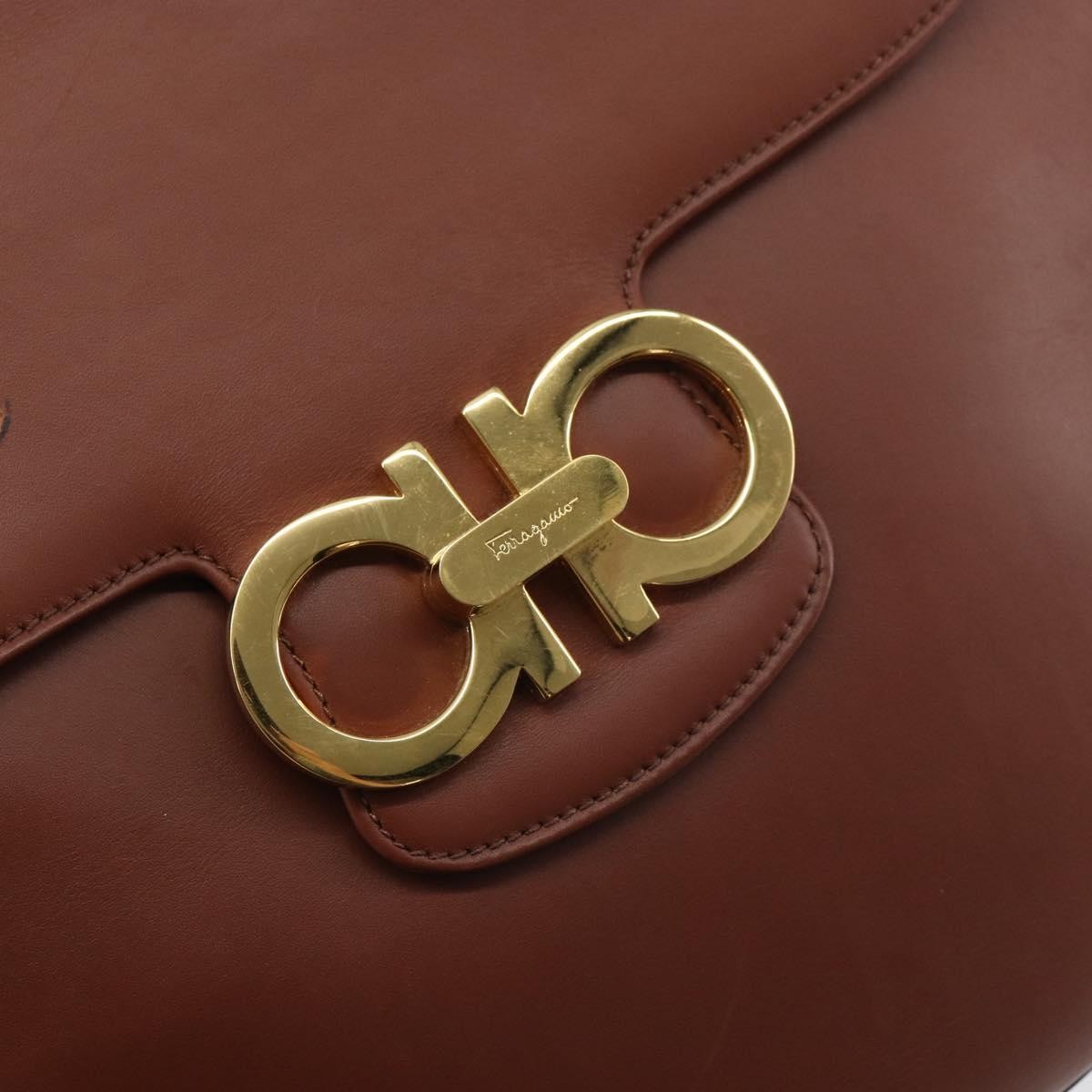 Salvatore Ferragamo Gancini Shoulder Bag Leather Brown Leather Shoulder Bag Bag (Pre-Owned)