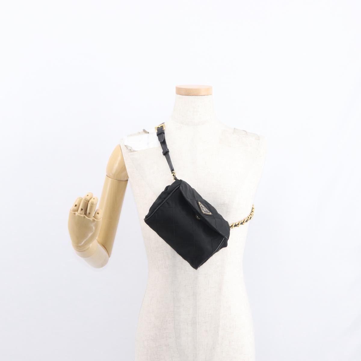 Prada Vintage Shoulder Bag Tessuto Black Nylon Shoulder Bag Bag (Pre-Owned)