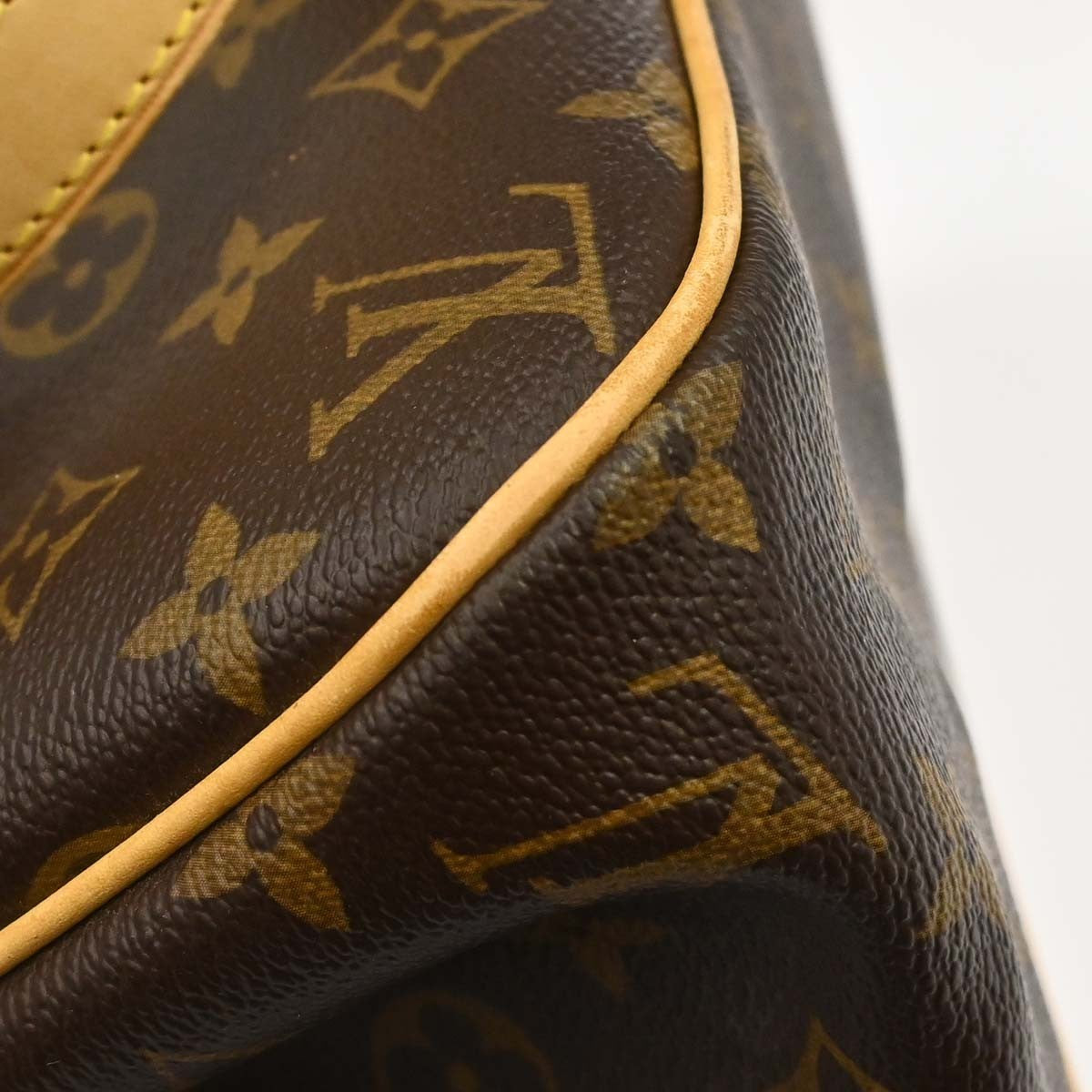 Louis Vuitton Batignolles Handbag Monogram Canvas Brown Canvas Tote Bag Bag (Pre-Owned)