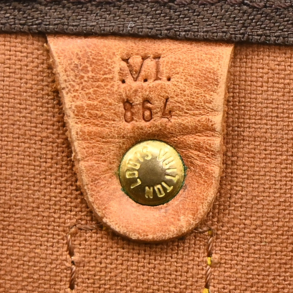 Louis Vuitton Keepall Bag Monogram Canvas Brown Canvas Travel Bag Bag (Pre-Owned)