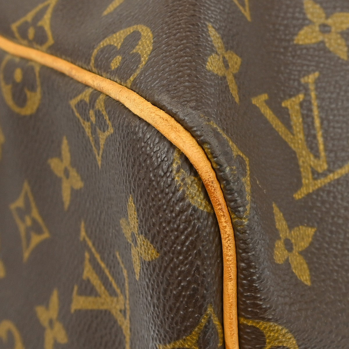 Louis Vuitton Keepall Bag Monogram Canvas Brown Canvas Travel Bag Bag (Pre-Owned)